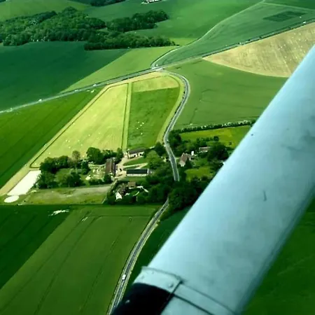 Gite Au Haras D'Agathe Et Ses Princes Les Barils Exterior foto